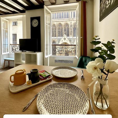 Appartement Vue Cathedrale- Centre Ville Meaux-Gare-Disney Εξωτερικό φωτογραφία
